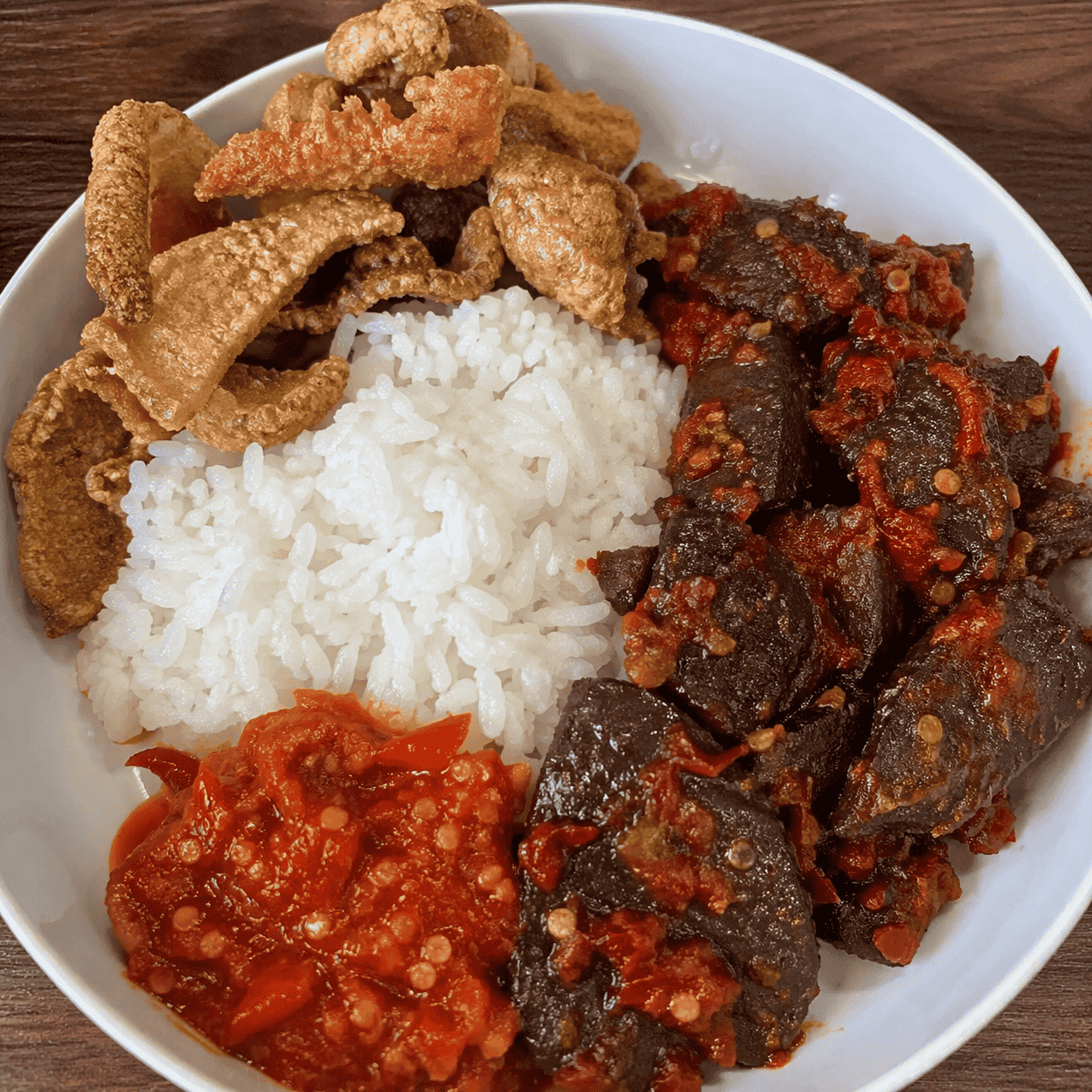 Nasi + Kulit + Paru Balado + Sambal